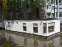 Holandia, Amsterdam, domek na kanale