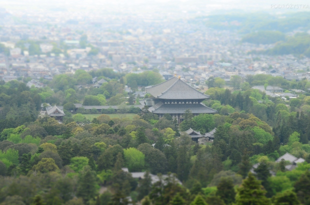 Japonia, Nara, widok ze wzgórza Wakakusayama na Todai-ji