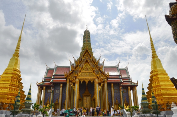 Tajlandia, Bangkok, Grand Palace - Pałac królewski, teren świątyni Wat Phra Kaew, Prasat Phra Thep Bidon - królewski panteon